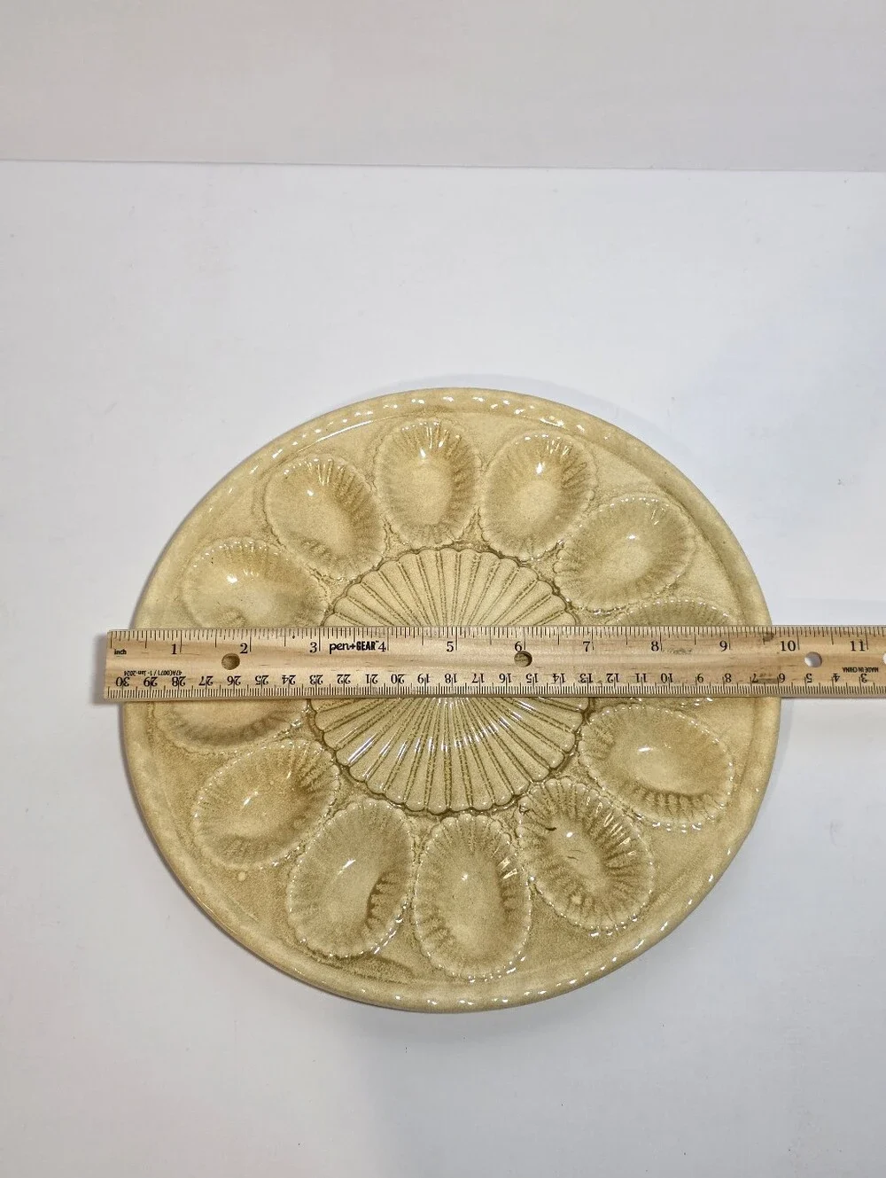 Vintage Ceramic Oyster Plate Seashell 12 Well Deviled Egg Platter Yellow Tan